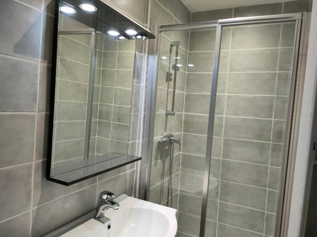 Apartamento Saint Etienne Studio Lot 8 Toulouse Exterior foto